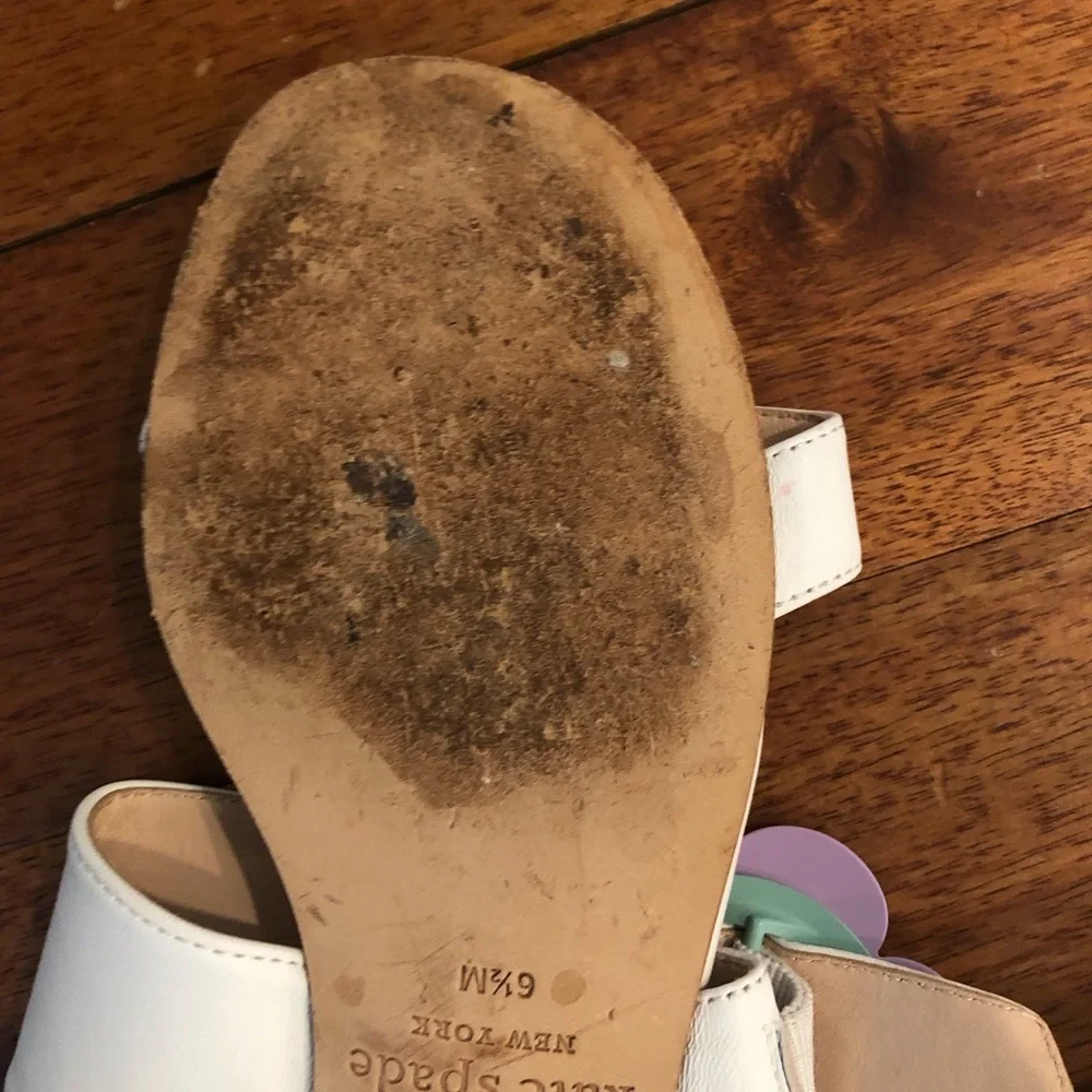 Kate Spade Women's White Fabi Sandals - Picture 8 of 10